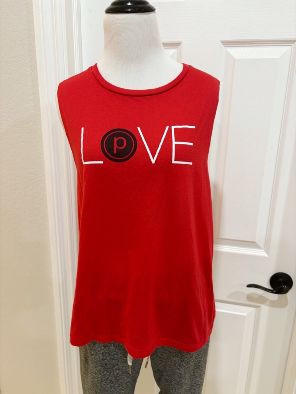 Pure Barre Classic Red LOVE Tank Top Size Large